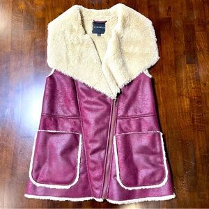 My Michelle Vest; Sz Medium